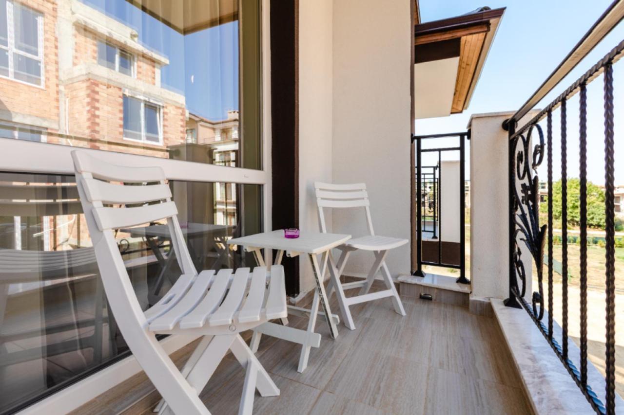 Guest House Theona Obzor Exterior photo